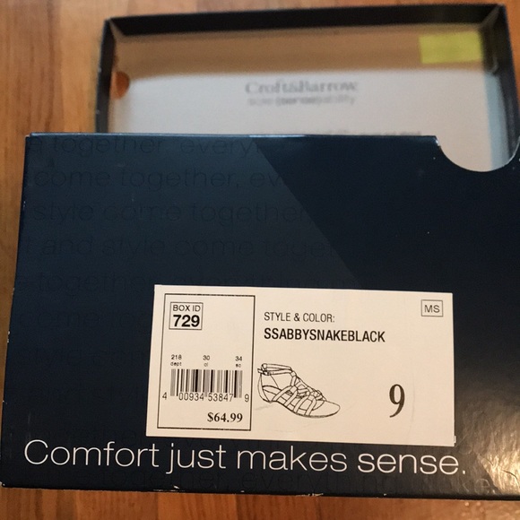 Croft&Barrow snake skin cut out with silver accents ankle strap flats. - Picture 4 of 4